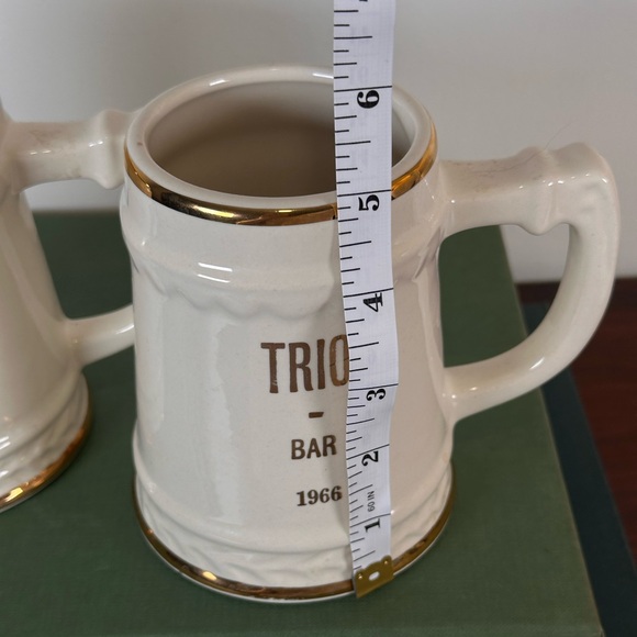 Vintage Gold Trimmed Ceramic Mug 1965 1966 Set - Picture 8 of 8